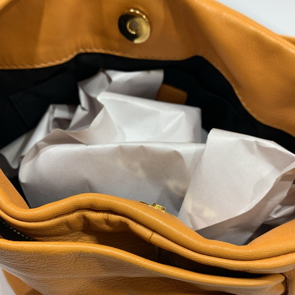 Andrea Mabiani orange tote purse - Picture 8 of 11
